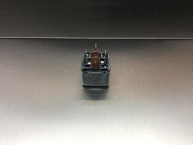 Liebherr Relay - Relee: pilt 5 Liebherr Relay - Relee: pilt 5