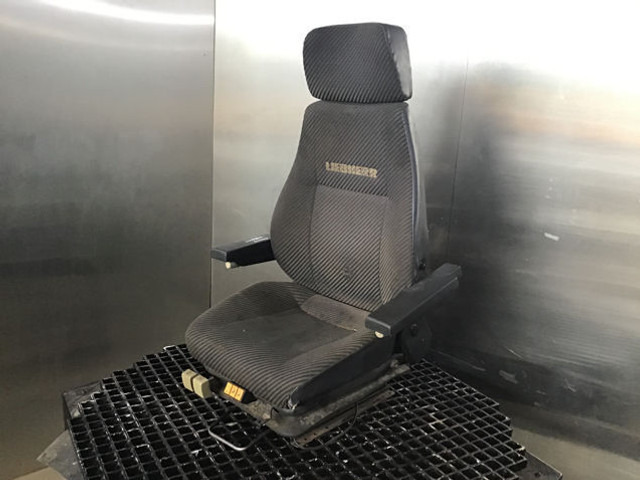 Liebherr Seating - Iste: pilt 1 Liebherr Seating - Iste: pilt 1