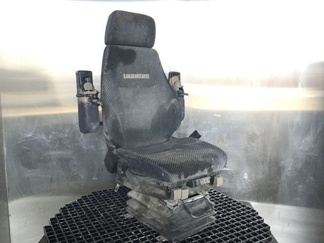 Liebherr Seating - Iste: pilt 3 Liebherr Seating - Iste: pilt 3