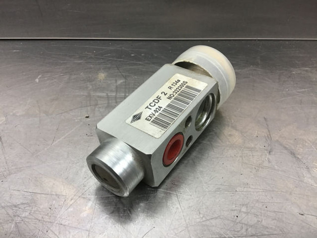 Liebherr Valve - Mootor ja varuosad: pilt 3 Liebherr Valve - Mootor ja varuosad: pilt 3