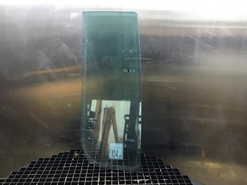 Liebherr Window Glass - Aken ja varuosad: pilt 3 Liebherr Window Glass - Aken ja varuosad: pilt 3