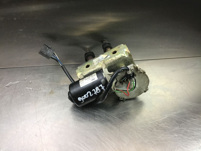 Liebherr Wiper Motor - Klaasipuhasti: pilt 1 Liebherr Wiper Motor - Klaasipuhasti: pilt 1