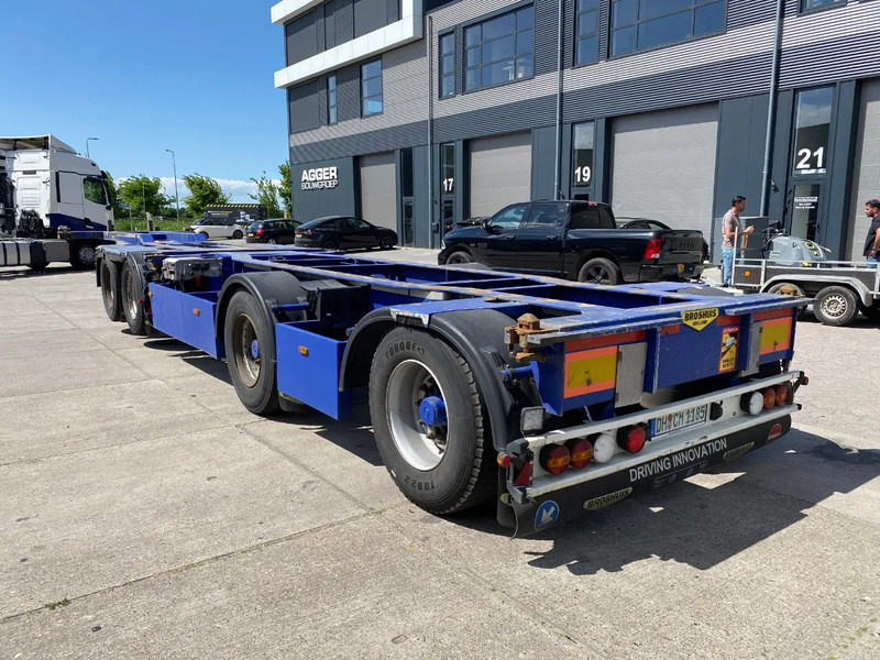 Broshuis 2Connect 2AKCC / 4 Axles / 3x Steering Axle / 2x Lift Axle - Konteinerveduk/ Tõstukiga poolhaagis: pilt 3 Broshuis 2Connect 2AKCC / 4 Axles / 3x Steering Axle / 2x Lift Axle - Konteinerveduk/ Tõstukiga poolhaagis: pilt 3