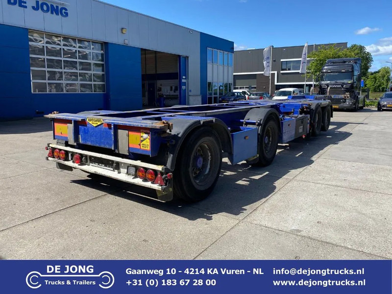 Broshuis 2Connect 2AKCC / 4 Axles / 3x Steering Axle / 2x Lift Axle - Konteinerveduk/ Tõstukiga poolhaagis: pilt 1 Broshuis 2Connect 2AKCC / 4 Axles / 3x Steering Axle / 2x Lift Axle - Konteinerveduk/ Tõstukiga poolhaagis: pilt 1