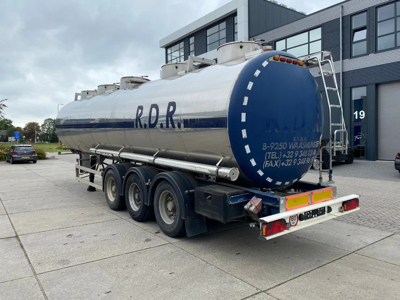 Magyar Tank / Inox / 33600 LT - Tsistern poolhaagis: pilt 3 Magyar Tank / Inox / 33600 LT - Tsistern poolhaagis: pilt 3