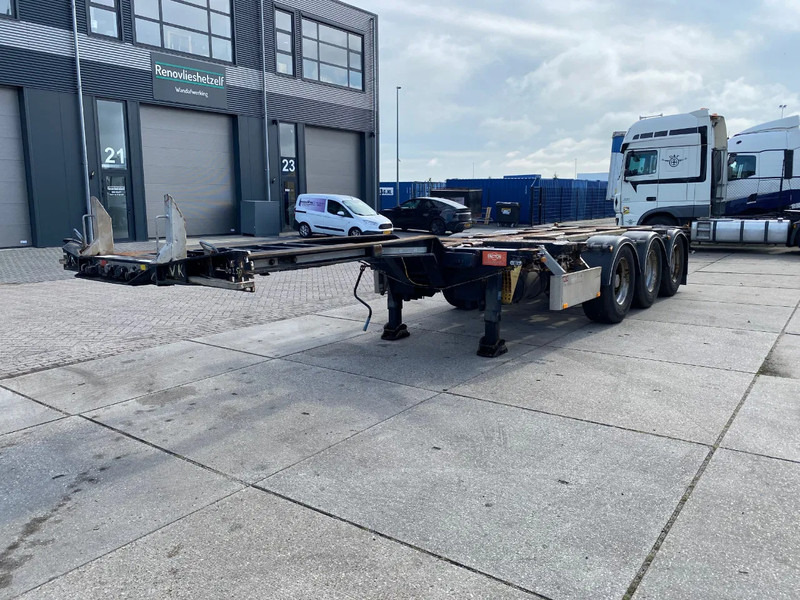 Pacton TXC 343 Multi / 3x Extendable / 1x Lift Axle - Konteinerveduk/ Tõstukiga poolhaagis: pilt 4 Pacton TXC 343 Multi / 3x Extendable / 1x Lift Axle - Konteinerveduk/ Tõstukiga poolhaagis: pilt 4