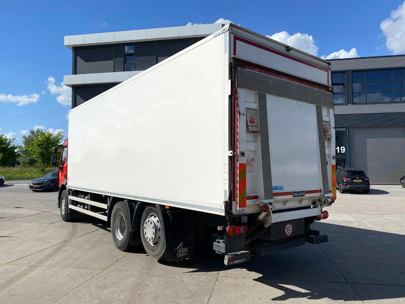 Renault D Wide 320 DTI 8 / Closed box / Euro 6 / Dhollandia - Kasti veoauto: pilt 4 Renault D Wide 320 DTI 8 / Closed box / Euro 6 / Dhollandia - Kasti veoauto: pilt 4