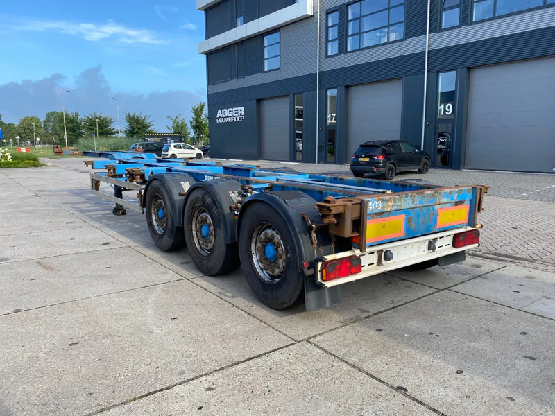 Renders Container chassis / Mercedes + Disc / 1x Lift Axle / 1x Extendable - Konteinerveduk/ Tõstukiga poolhaagis: pilt 3 Renders Container chassis / Mercedes + Disc / 1x Lift Axle / 1x Extendable - Konteinerveduk/ Tõstukiga poolhaagis: pilt 3