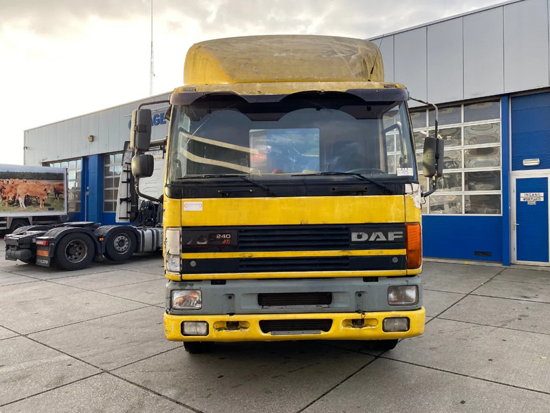 DAF CF 75.240 SC / Manual / Euro 1 - Sadulveok: pilt 2 DAF CF 75.240 SC / Manual / Euro 1 - Sadulveok: pilt 2