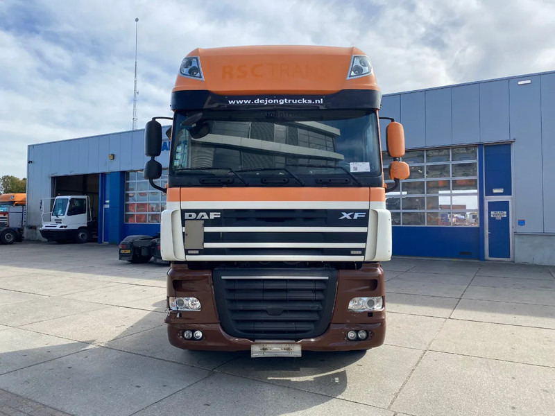 DAF XF 105.460 SSC / 2x Tank / Euro 5 / ADR / BE-Truck / Full Spoilers - Sadulveok: pilt 2 DAF XF 105.460 SSC / 2x Tank / Euro 5 / ADR / BE-Truck / Full Spoilers - Sadulveok: pilt 2