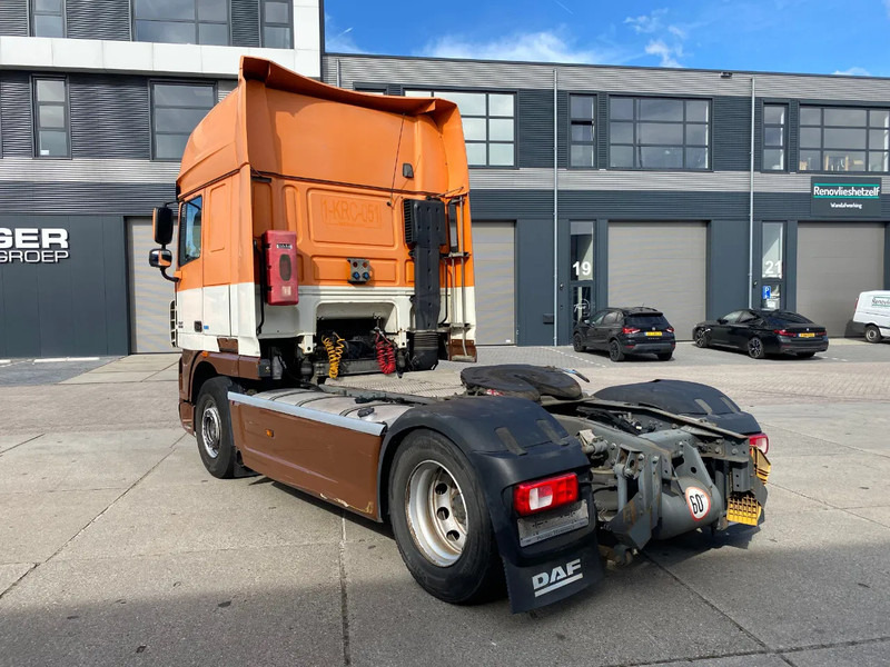 DAF XF 105.460 SSC / 2x Tank / Euro 5 / ADR / BE-Truck / Full Spoilers - Sadulveok: pilt 4 DAF XF 105.460 SSC / 2x Tank / Euro 5 / ADR / BE-Truck / Full Spoilers - Sadulveok: pilt 4