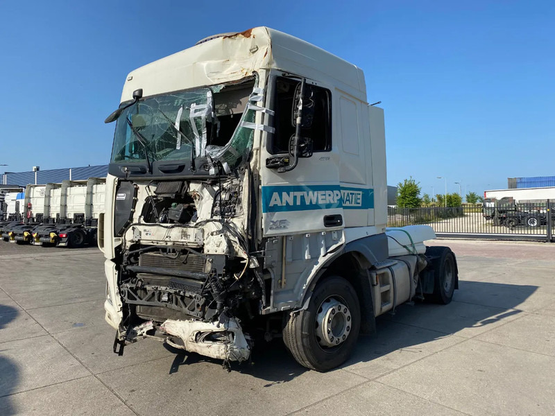 DAF XF 106.460 SC / Damaged / Stand Airco - Sadulveok: pilt 3 DAF XF 106.460 SC / Damaged / Stand Airco - Sadulveok: pilt 3