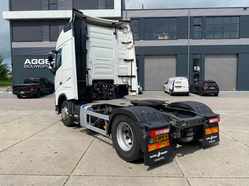Volvo FH 13.460 Globetrotter / I-save - Sadulveok: pilt 4 Volvo FH 13.460 Globetrotter / I-save - Sadulveok: pilt 4