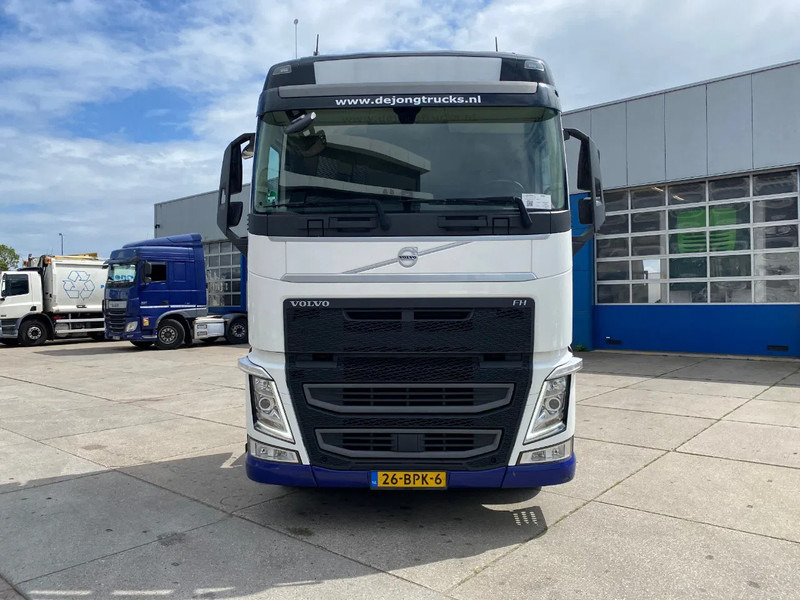 Volvo FH 13.460 Globetrotter / I-save - Sadulveok: pilt 2 Volvo FH 13.460 Globetrotter / I-save - Sadulveok: pilt 2