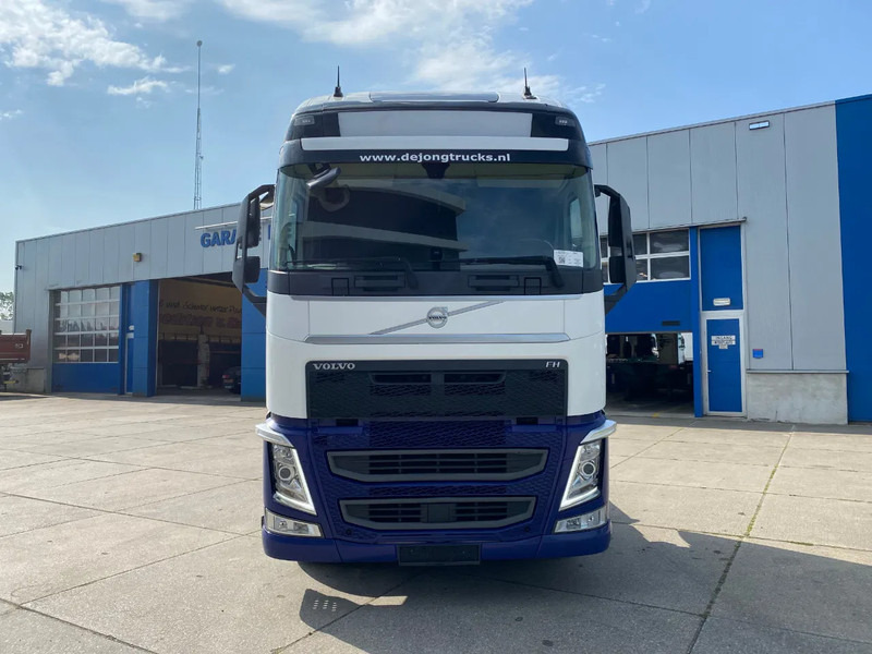 Volvo FH 13.500 Globetrotter XL / I-parkCool / 2x Tank - Sadulveok: pilt 2 Volvo FH 13.500 Globetrotter XL / I-parkCool / 2x Tank - Sadulveok: pilt 2