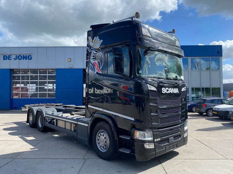 Scania S500 NGS BDF / Retarder / 6x2 / 2x Tank - Konteinerveduk/ Tõstukiga veoauto: pilt 3 Scania S500 NGS BDF / Retarder / 6x2 / 2x Tank - Konteinerveduk/ Tõstukiga veoauto: pilt 3