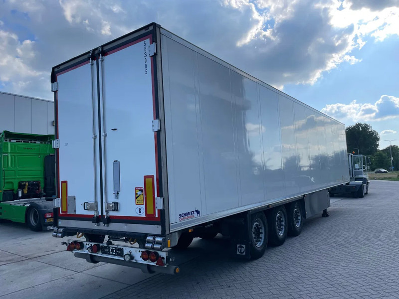 Schmitz Cargobull SCB*3SB Frigo / Thermo King SLXi 300 / Disc Brakes - Külmutiga poolhaagis: pilt 4 Schmitz Cargobull SCB*3SB Frigo / Thermo King SLXi 300 / Disc Brakes - Külmutiga poolhaagis: pilt 4