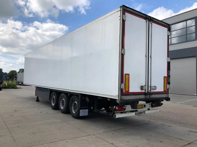 Schmitz Cargobull SCB*3SB Frigo / Vector 1350 / SAF + Disc - Külmutiga poolhaagis: pilt 3 Schmitz Cargobull SCB*3SB Frigo / Vector 1350 / SAF + Disc - Külmutiga poolhaagis: pilt 3
