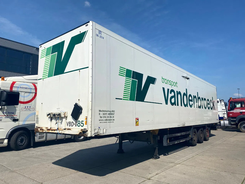 Schmitz Cargobull SKO24 / Isolated Closed Box / SAF + Disc - Külmutiga poolhaagis: pilt 4 Schmitz Cargobull SKO24 / Isolated Closed Box / SAF + Disc - Külmutiga poolhaagis: pilt 4