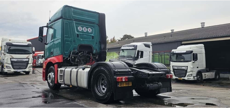 Mercedes-Benz Actros 1845 Retarder + dakairco - Sadulveok: pilt 4 Mercedes-Benz Actros 1845 Retarder + dakairco - Sadulveok: pilt 4