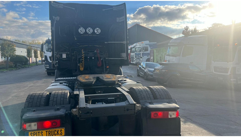 Renault PREMIUM 460 DXI - Sadulveok: pilt 4 Renault PREMIUM 460 DXI - Sadulveok: pilt 4