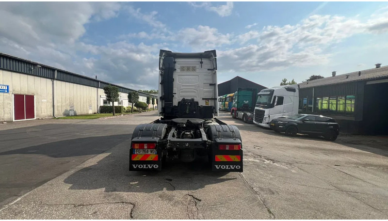 Volvo FH 460 Koelkast - Sadulveok: pilt 5 Volvo FH 460 Koelkast - Sadulveok: pilt 5