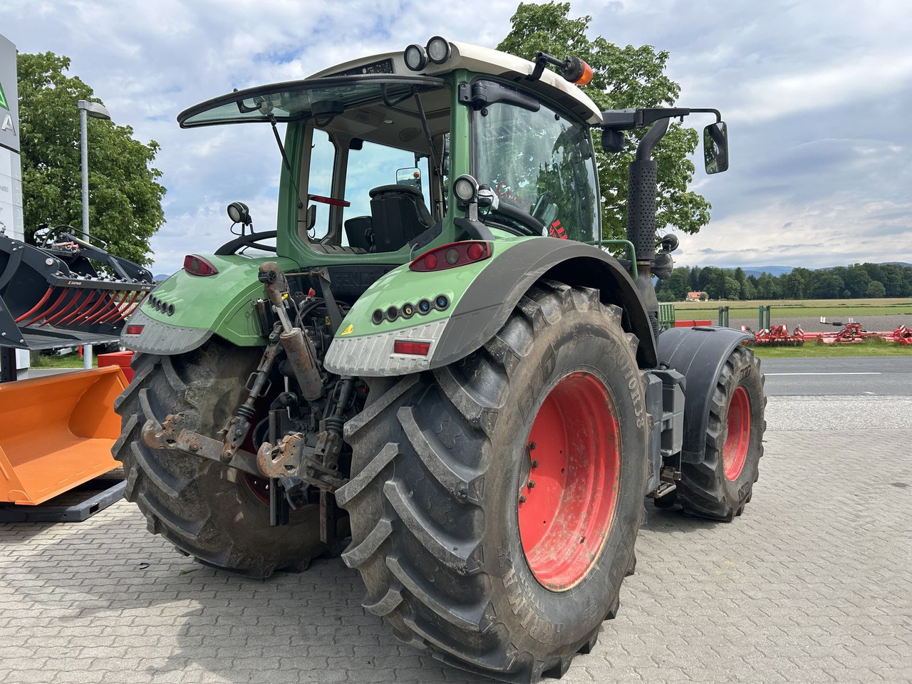Fendt 724 Vario - Traktor: pilt 3 Fendt 724 Vario - Traktor: pilt 3