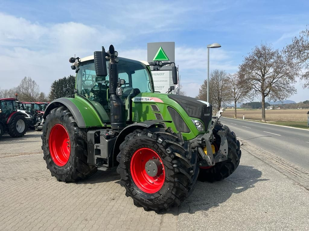 Fendt 724 Vario - Traktor: pilt 1 Fendt 724 Vario - Traktor: pilt 1