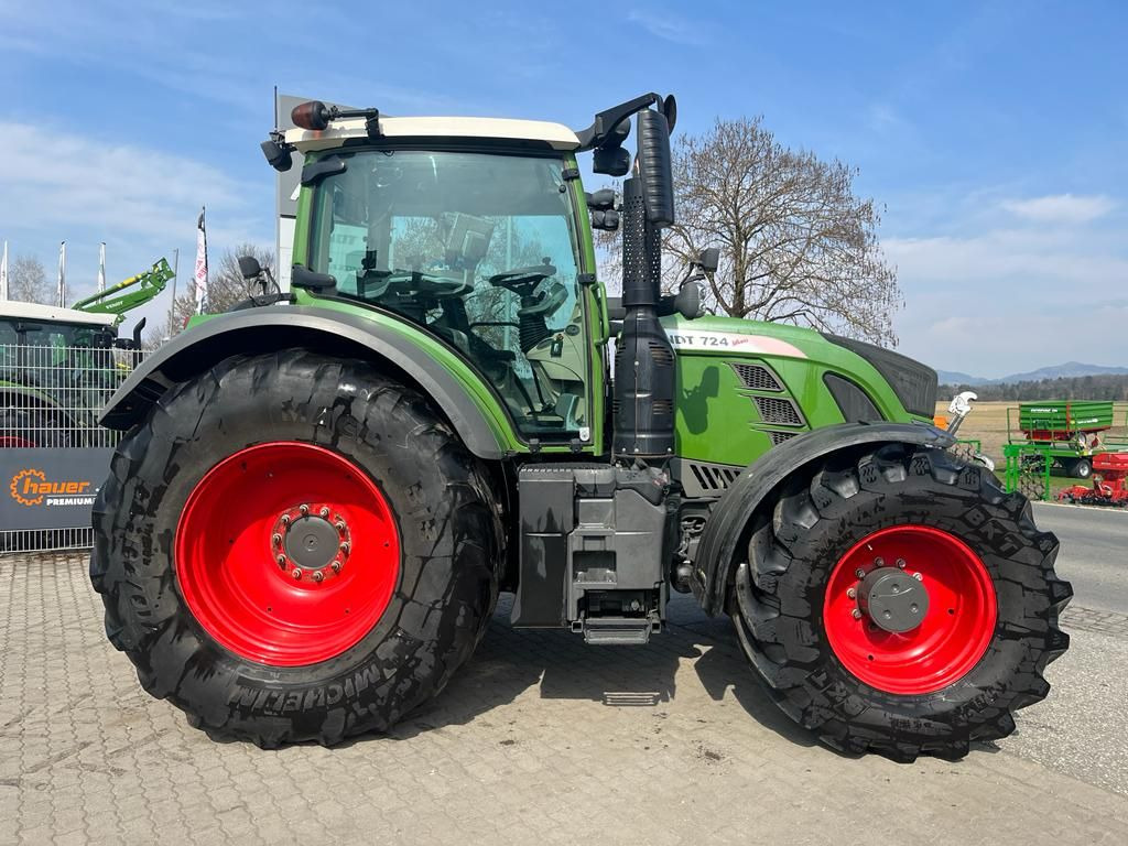 Fendt 724 Vario - Traktor: pilt 5 Fendt 724 Vario - Traktor: pilt 5