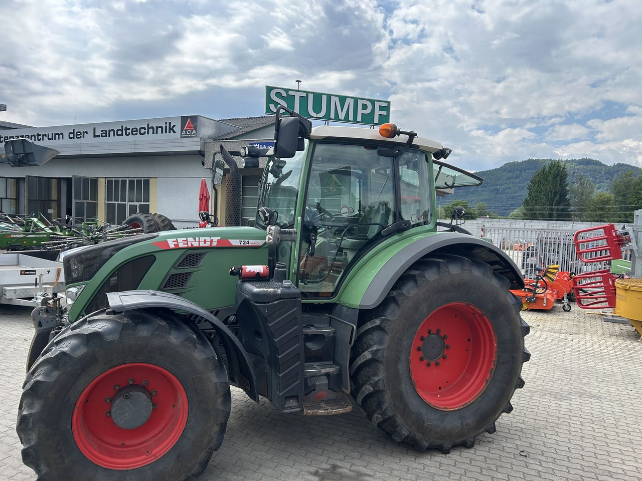 Fendt 724 Vario - Traktor: pilt 5 Fendt 724 Vario - Traktor: pilt 5