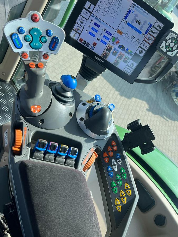 Fendt 724 Vario - Traktor: pilt 3 Fendt 724 Vario - Traktor: pilt 3