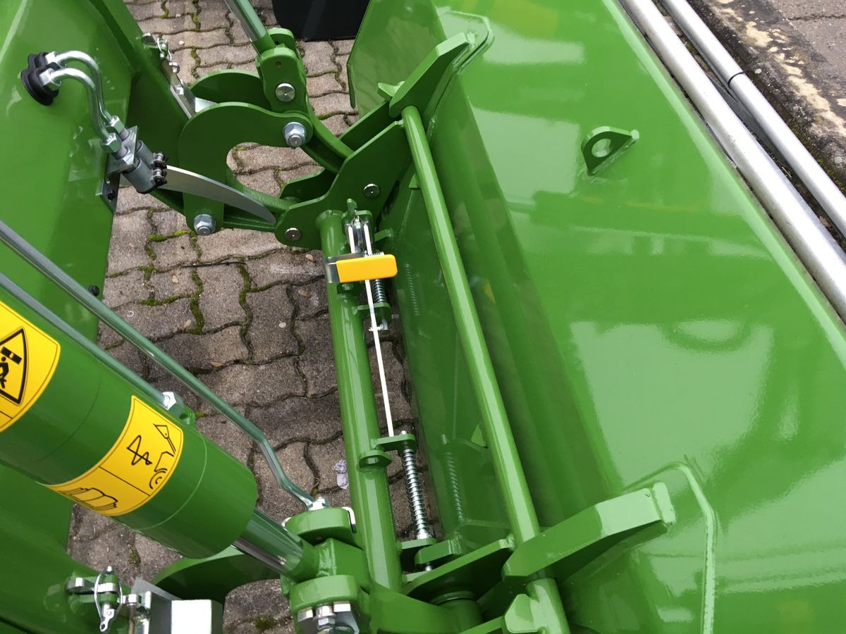 Fendt Cargo 4X75 - Esilaadur traktorile: pilt 3 Fendt Cargo 4X75 - Esilaadur traktorile: pilt 3