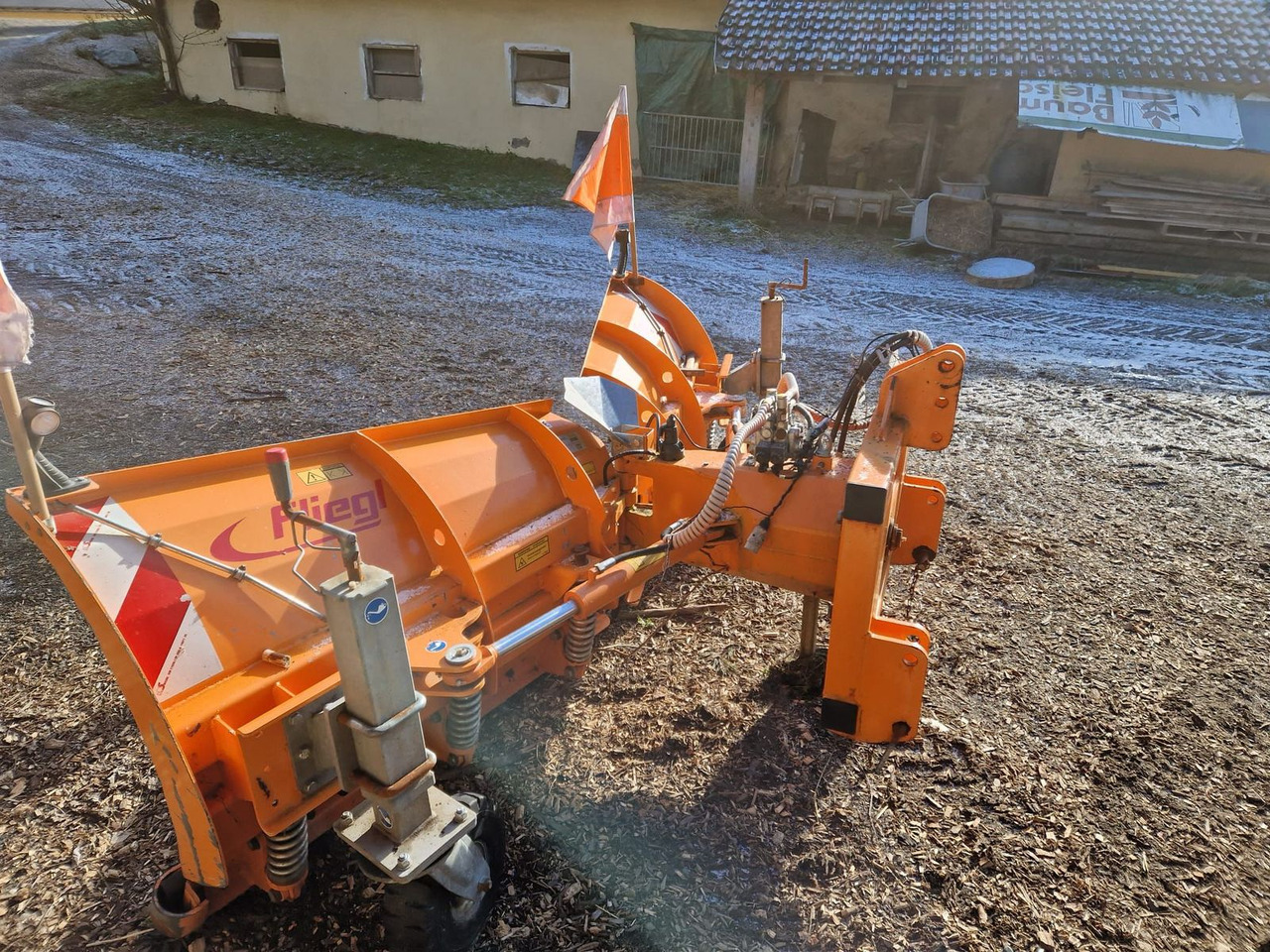 Fliegl Mammut Duplex - Lumesahk: pilt 1 Fliegl Mammut Duplex - Lumesahk: pilt 1