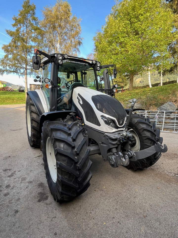 Valtra G135 VERSU - Traktor: pilt 1 Valtra G135 VERSU - Traktor: pilt 1