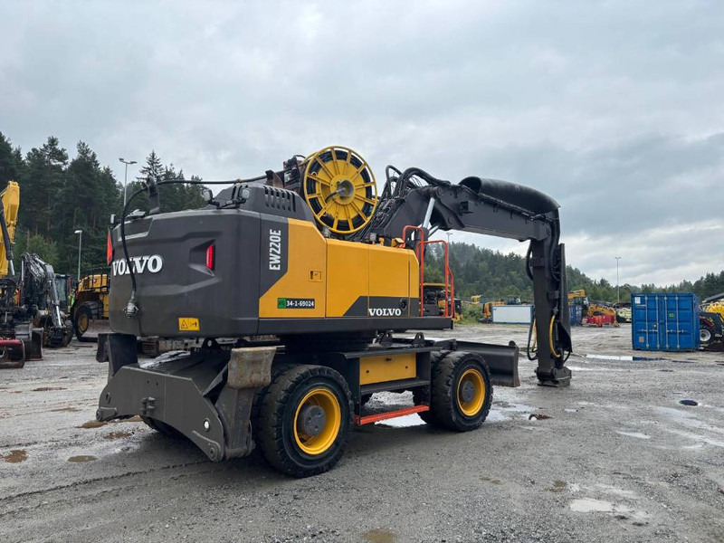 Volvo EW 220 E TUNNEL - Lintekskavaator: pilt 3 Volvo EW 220 E TUNNEL - Lintekskavaator: pilt 3