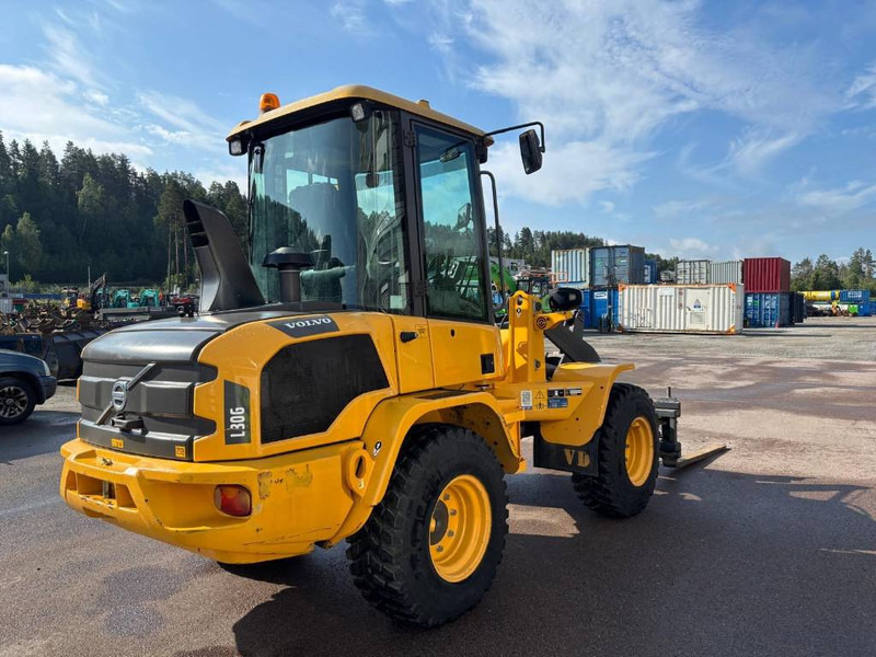 Volvo L 30 GS - Rataslaadur: pilt 3 Volvo L 30 GS - Rataslaadur: pilt 3