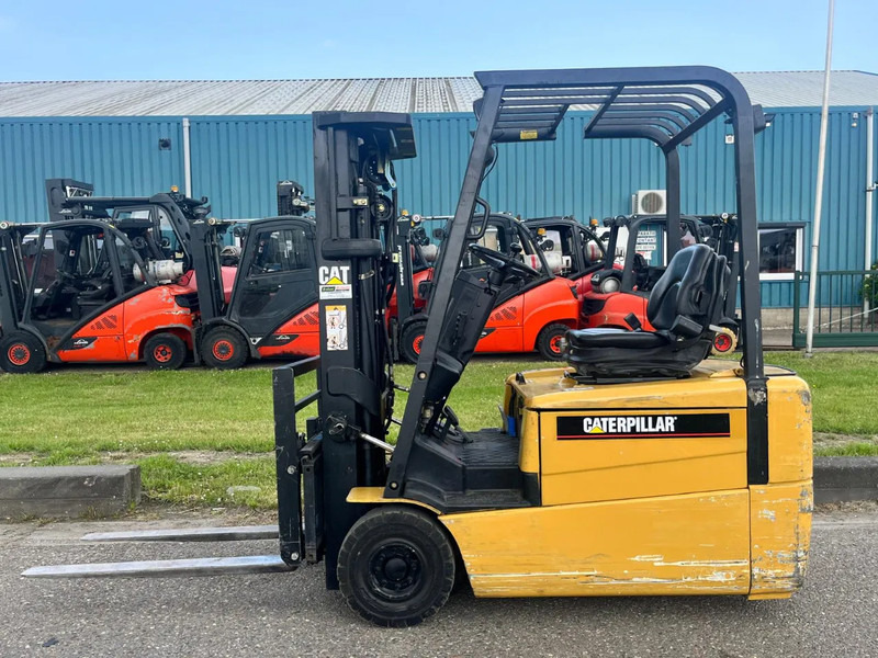 Caterpillar EP18KT - Elektritõstuk: pilt 2 Caterpillar EP18KT - Elektritõstuk: pilt 2