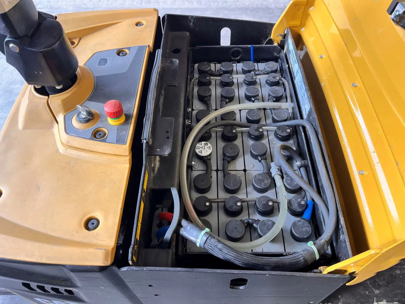 Caterpillar NPV20N2 - Kaubaaluste tõstuk: pilt 5 Caterpillar NPV20N2 - Kaubaaluste tõstuk: pilt 5