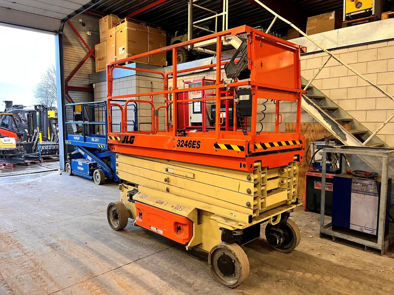 JLG 3246ES - Käärlift: pilt 2 JLG 3246ES - Käärlift: pilt 2