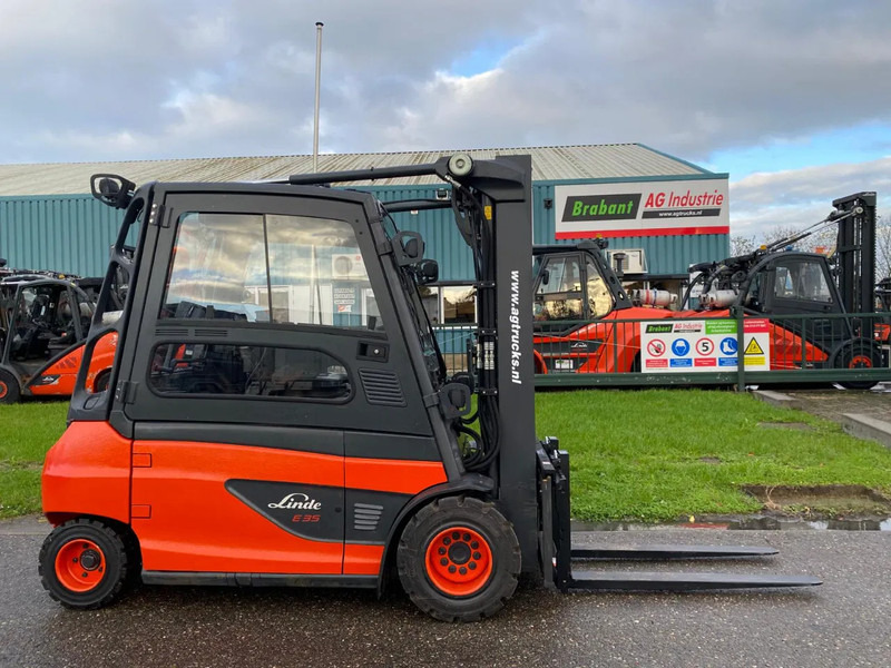 Linde E35L-01 - Elektritõstuk: pilt 1 Linde E35L-01 - Elektritõstuk: pilt 1