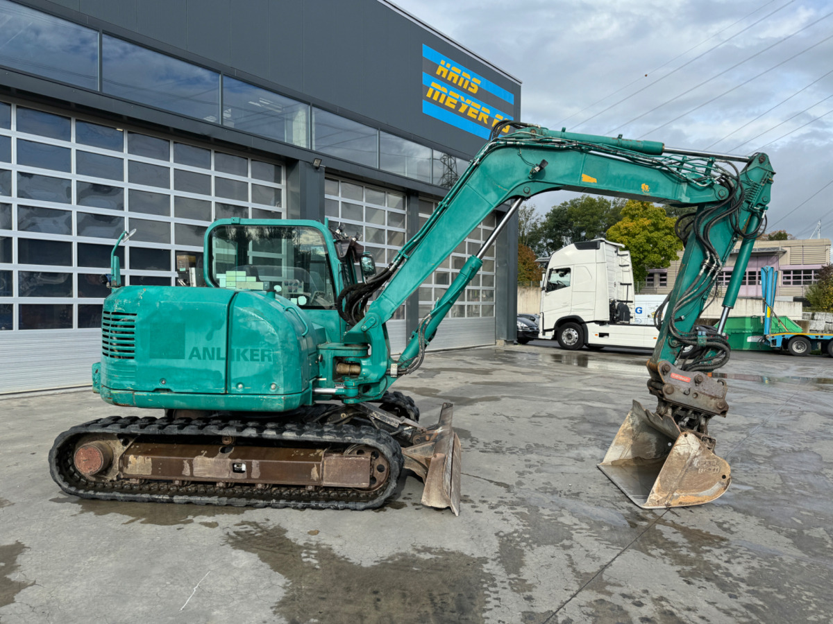 CATERPILLAR 308E2CR Oilquick 3x Schaufeln - Lintekskavaator: pilt 4 CATERPILLAR 308E2CR Oilquick 3x Schaufeln - Lintekskavaator: pilt 4