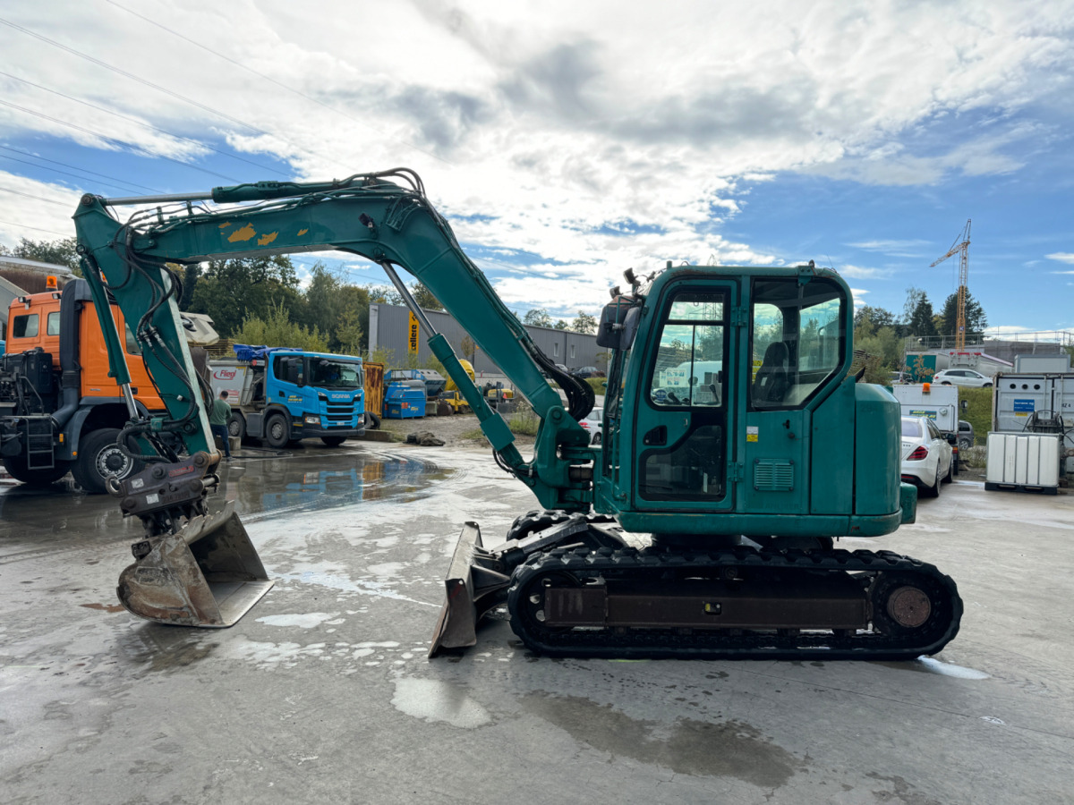 CATERPILLAR 308E2CR Oilquick 3x Schaufeln - Lintekskavaator: pilt 1 CATERPILLAR 308E2CR Oilquick 3x Schaufeln - Lintekskavaator: pilt 1