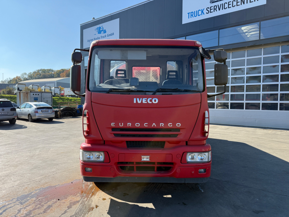 IVECO 180E28 4x2 Milchtank - Tsisternauto: pilt 2 IVECO 180E28 4x2 Milchtank - Tsisternauto: pilt 2