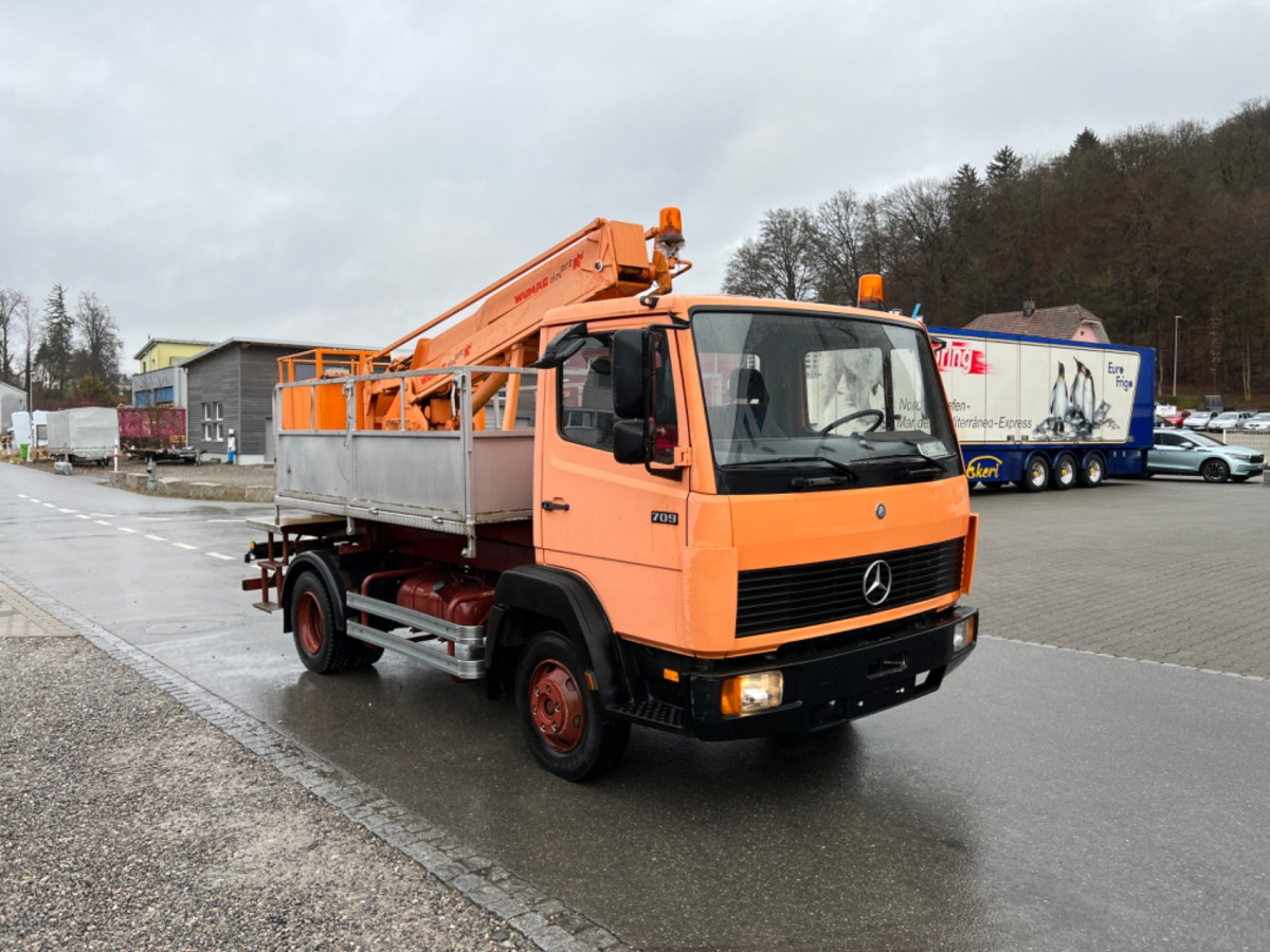 MERCEDES 709 WUMAG GELENKSTEIGER 14M - Kommunaal-/ Erisõiduk: pilt 2 MERCEDES 709 WUMAG GELENKSTEIGER 14M - Kommunaal-/ Erisõiduk: pilt 2