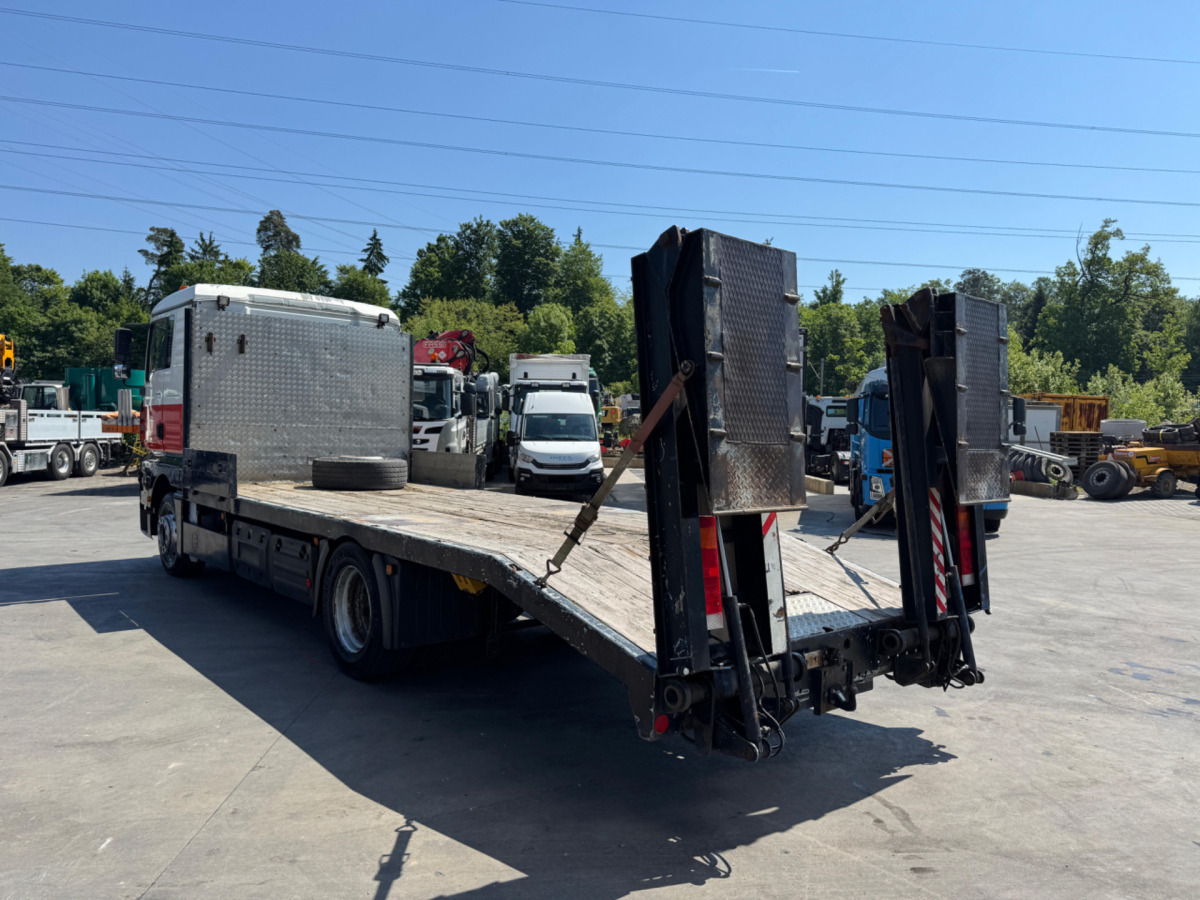Treilerveoauto MAN TGA 18.413 4x2 BaggerTaxi: pilt 6