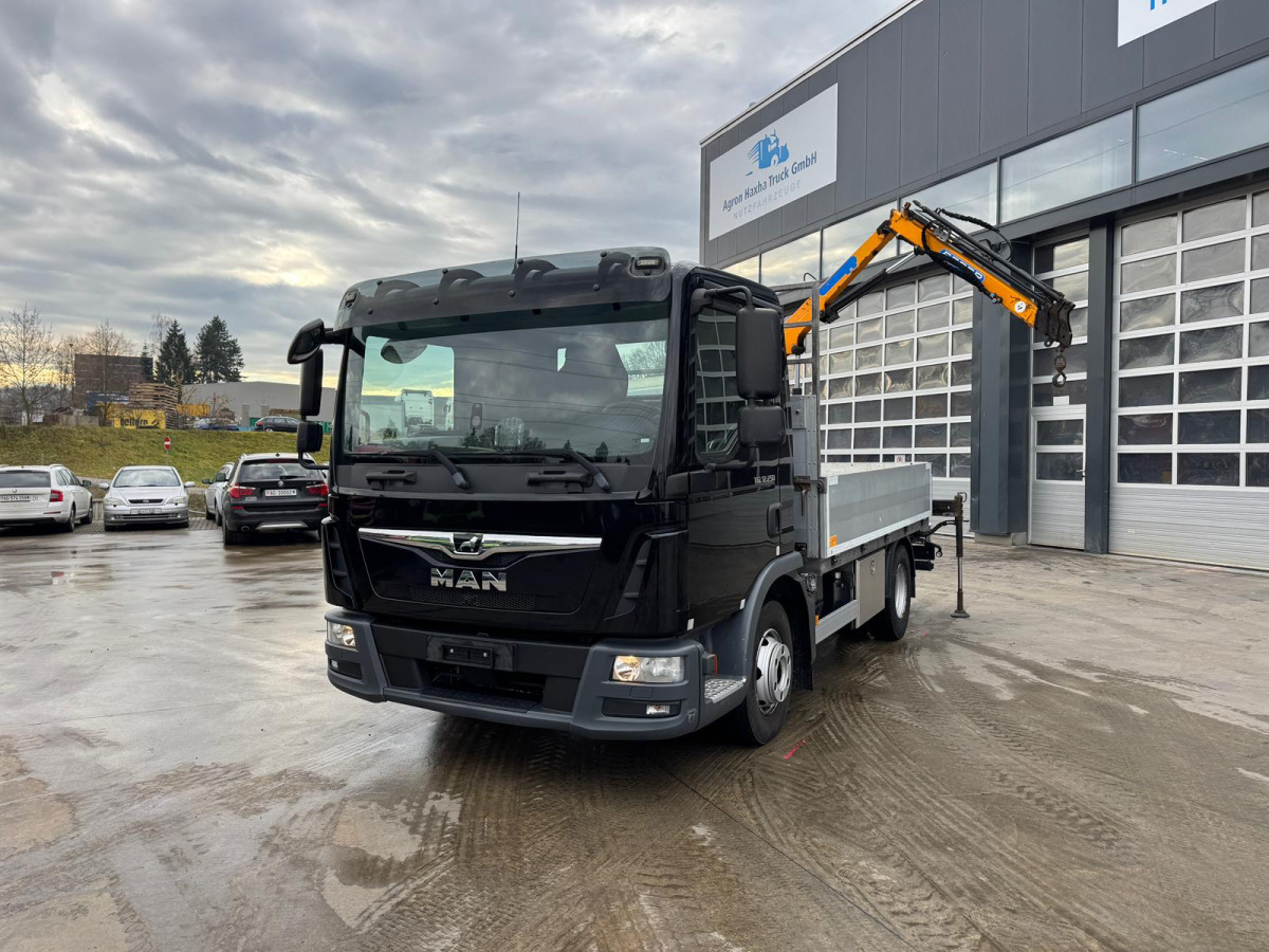 MAN TGL 12.250 Effer 35/3 - Kraanaga veoauto: pilt 1 MAN TGL 12.250 Effer 35/3 - Kraanaga veoauto: pilt 1