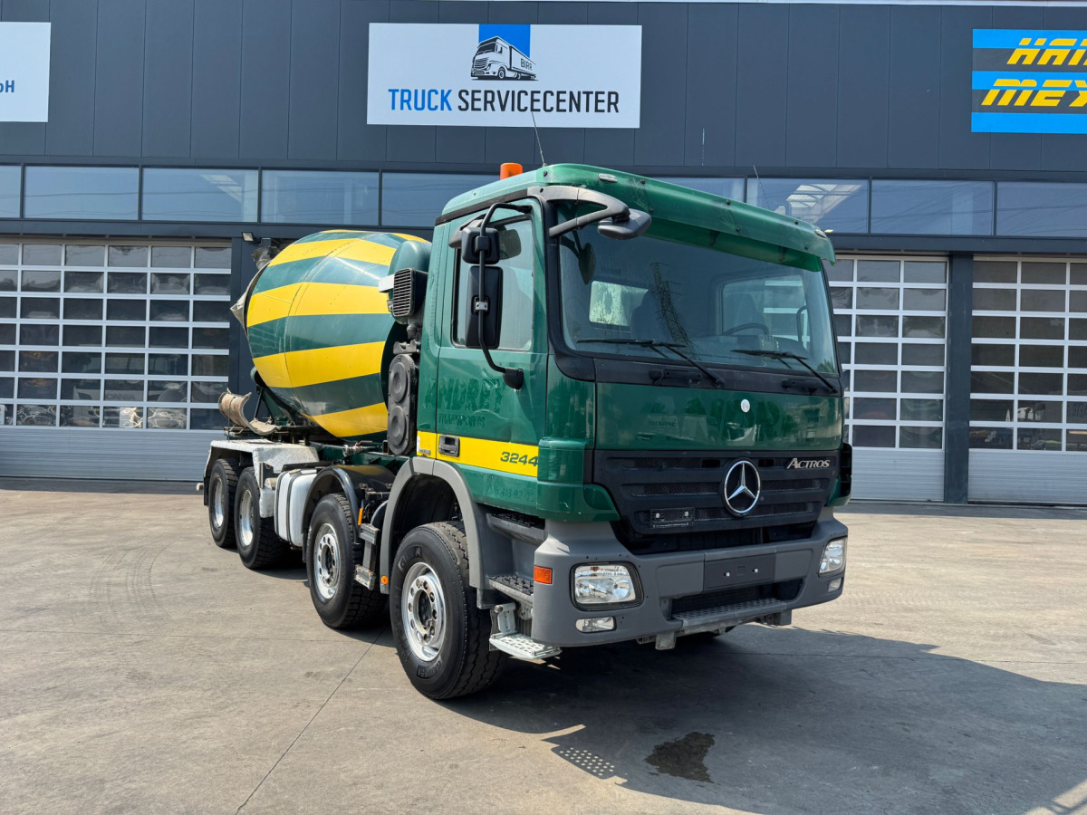 MERCEDES Actros 3244 8x4 Liebherr 9m3 - Autobetoonisegisti: pilt 3 MERCEDES Actros 3244 8x4 Liebherr 9m3 - Autobetoonisegisti: pilt 3