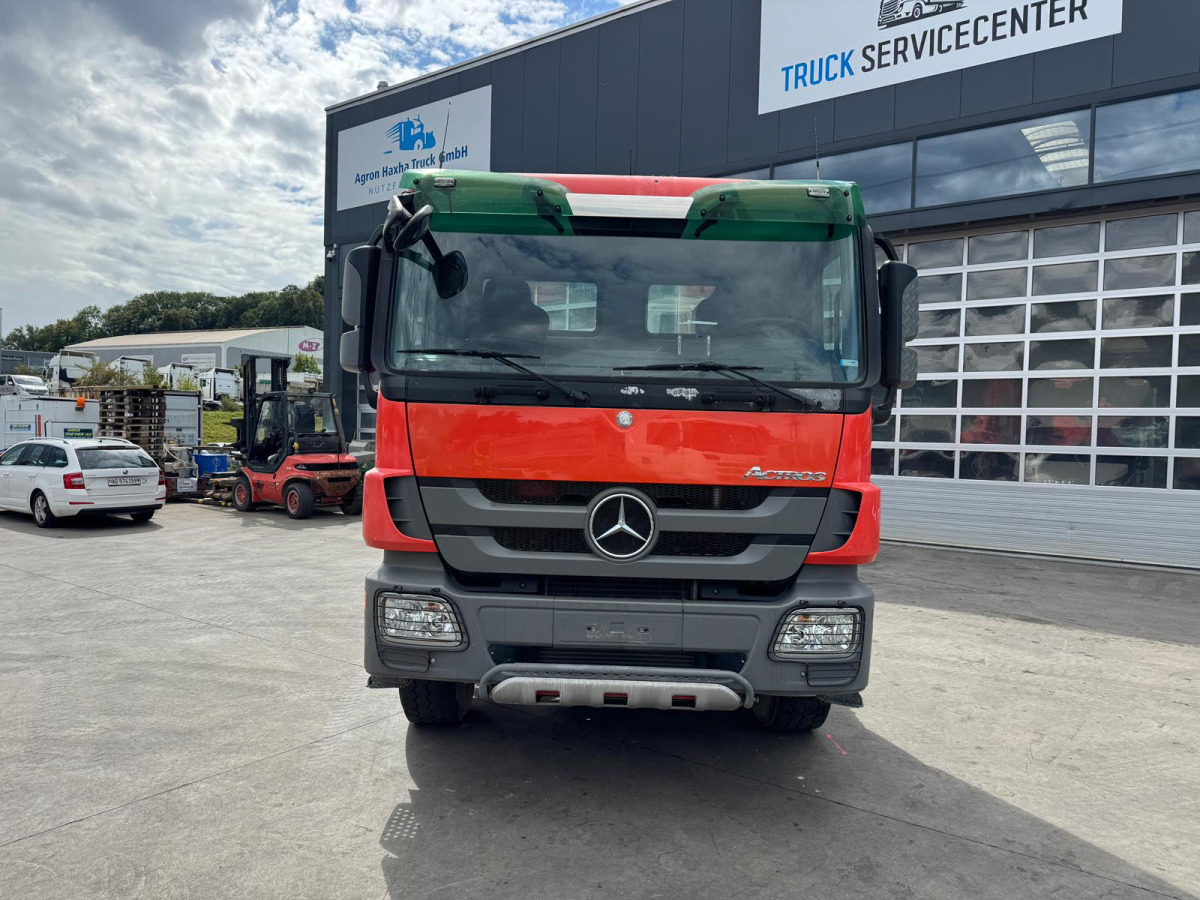 MERCEDES Actros 3246 8x4 Meiller Abroll - Konkstõstukiga veoauto: pilt 2 MERCEDES Actros 3246 8x4 Meiller Abroll - Konkstõstukiga veoauto: pilt 2