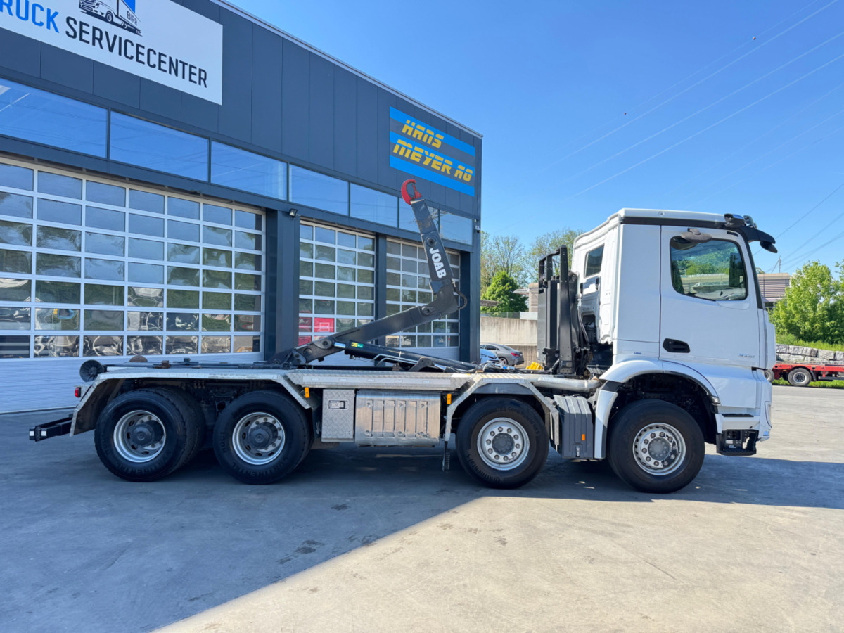 MERCEDES Arocs 3251 8x4 - Konkstõstukiga veoauto: pilt 4 MERCEDES Arocs 3251 8x4 - Konkstõstukiga veoauto: pilt 4