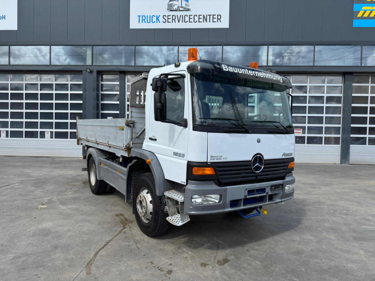 MERCEDES Atego 1523 4x4 3S Kipper - Kallurauto: pilt 4 MERCEDES Atego 1523 4x4 3S Kipper - Kallurauto: pilt 4